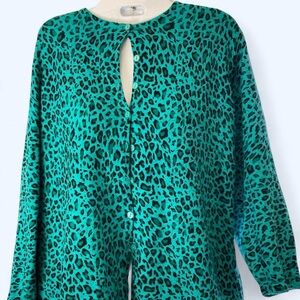 White Stag teal leopard print button up shirt L